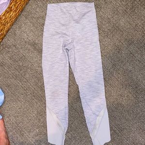 Scalloped edge Lulu leggings